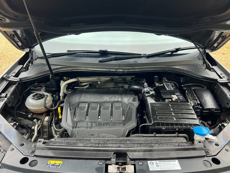 2020 Volkswagen Tiguan 2.0 TSI R-Line Tech SUV 5dr Petrol DSG 4Motion Euro 6 (s/s) (190 ps) ESTAT...