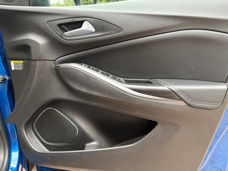 2020 70 VAUXHALL GRANDLAND X 1.2 TURBO ELITE NAV SUV 5DR PETROL MANUAL 6SPD EURO