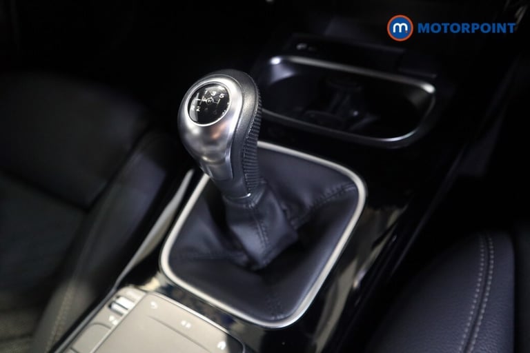 2020 Mercedes-Benz A-Class A180 SE 5dr Hatchback Petrol Manual