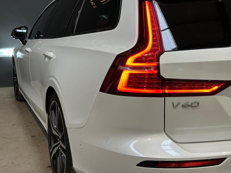 2019 Volvo V60 2.0 T5 R-Design Pro Auto Euro 6 (s/s) 5dr ESTATE Petrol Automatic