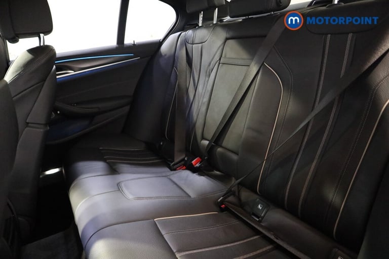 2022 BMW 5 Series 530e M Sport 4dr Auto [Tech Pack] Saloon Hybrid Automatic