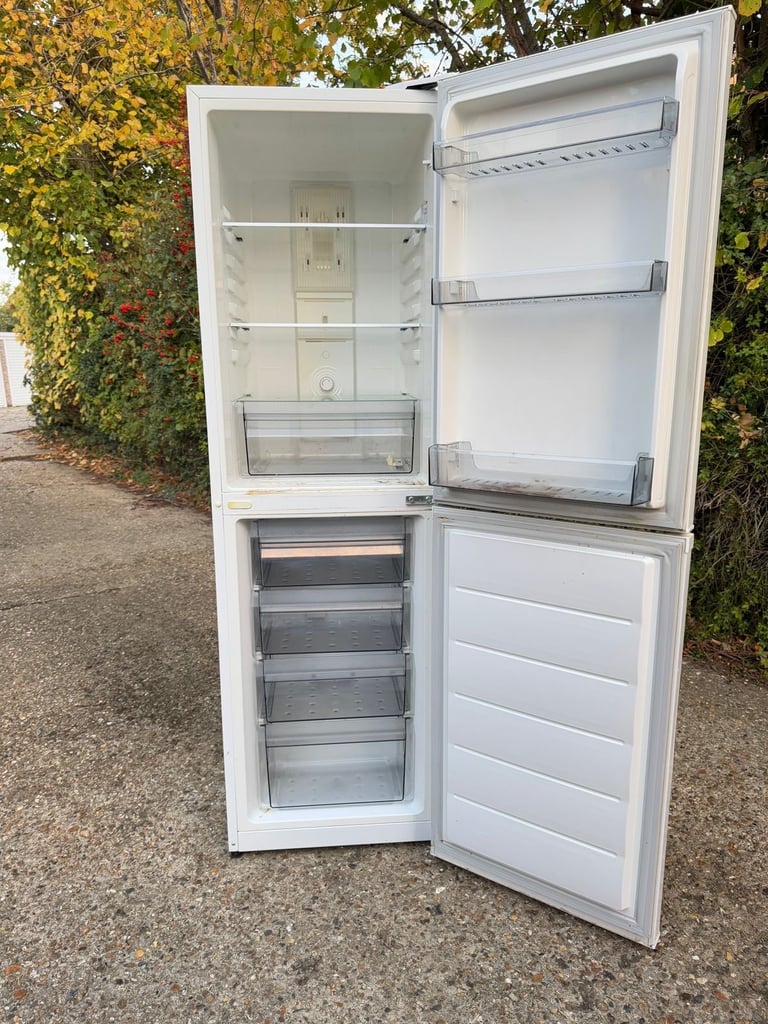image for Tall fridge freezer (CAN DELIVER NEARBY)
