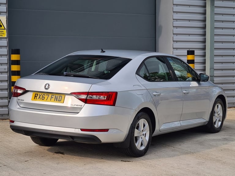 2017 Skoda Superb 1.6 TDI CR S 5dr *LOW MILEAGE* F.S.H/2KEYS HATCHBACK Diesel Manual
