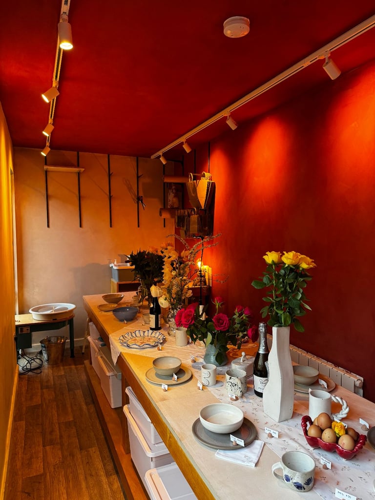 Beautiful Ceramics Studio/Shop for Rent in Hackney