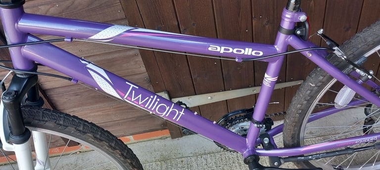 Apollo Twilight Unisex Mountain Bike. 