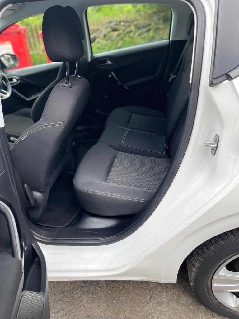 2019 Peugeot 208 1.2 PureTech 82 Active 5dr [Start Stop] HATCHBACK Petrol Manual