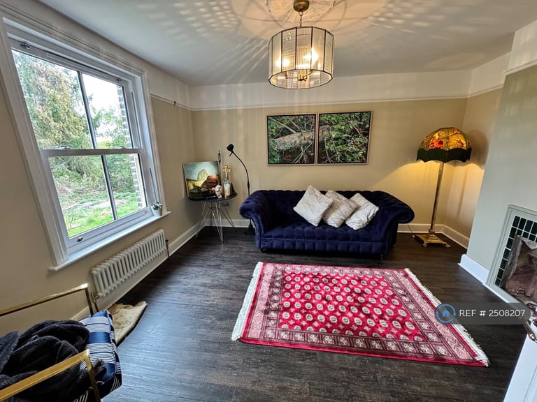 6 bedroom house in Upper Chapel Street, Halstead, CO9 (6 bed) (#2508207)