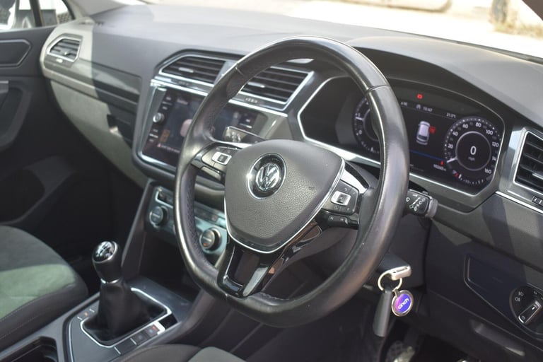 2017 Volkswagen Tiguan 2.0 TDI SEL Euro 6 (s/s) 5dr ESTATE Diesel Manual