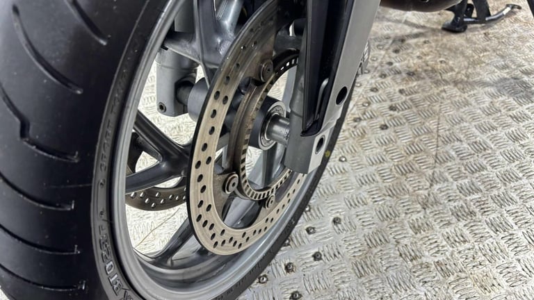 BMW R1200 2011 41K MOT 11/26 CLEAN BIG CC TRADE SALE COMMUTER BIKE 1200CC