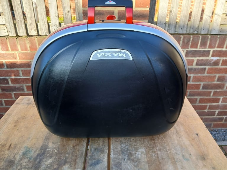 Givi maxia 52 ltr topbox