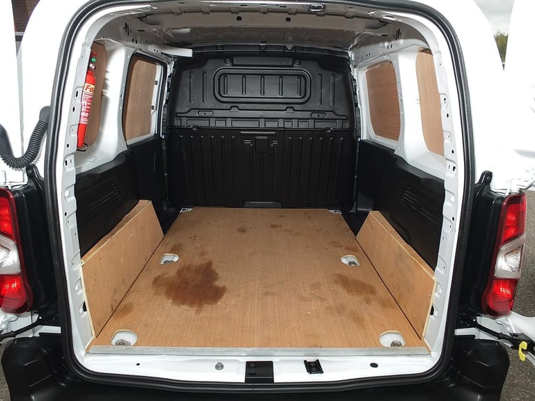 2023 "73" Citroën Berlingo 1000 M Enterprise Edition BlueHDi 100PS S&S Euro 6