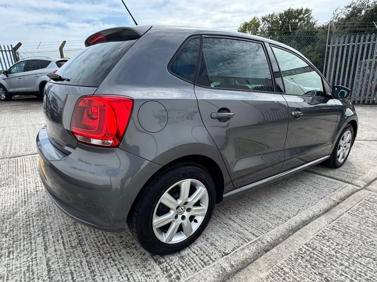 2011 61 VOLKSWAGEN POLO 1.2 MATCH HATCHBACK 5DR PETROL MANUAL EURO 5 (60 PS)