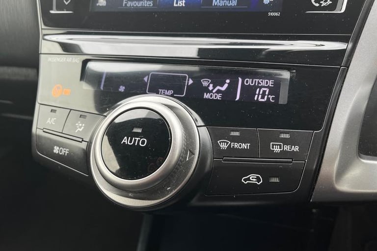 2020 Toyota Prius+ 1.8 VVT-h Excel MPV 5dr Petrol Hybrid CVT Euro 6 (s/s) (136 ps) Automatic MPV ...