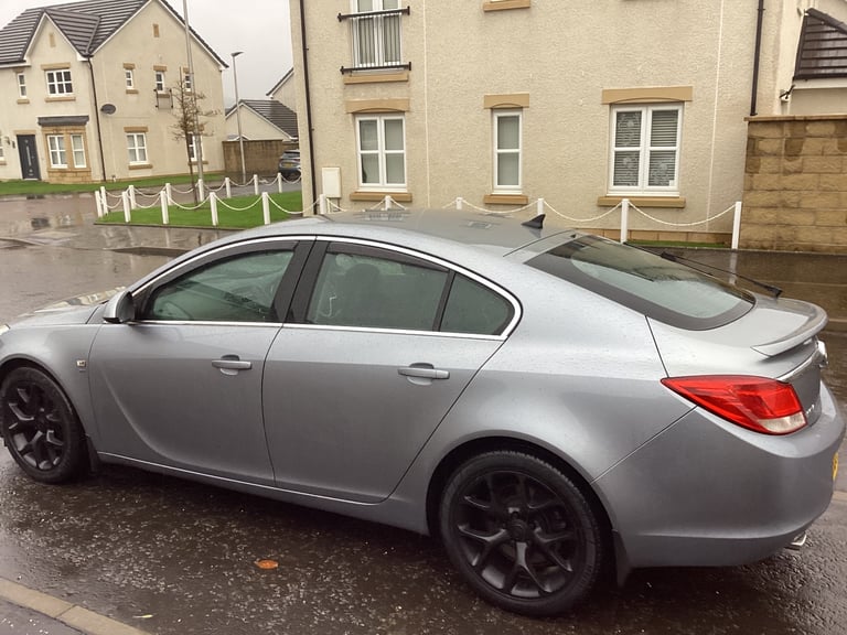 Vauxhall, INSIGNIA, Hatchback, 2009, Manual, 1956 (cc), 5 doors