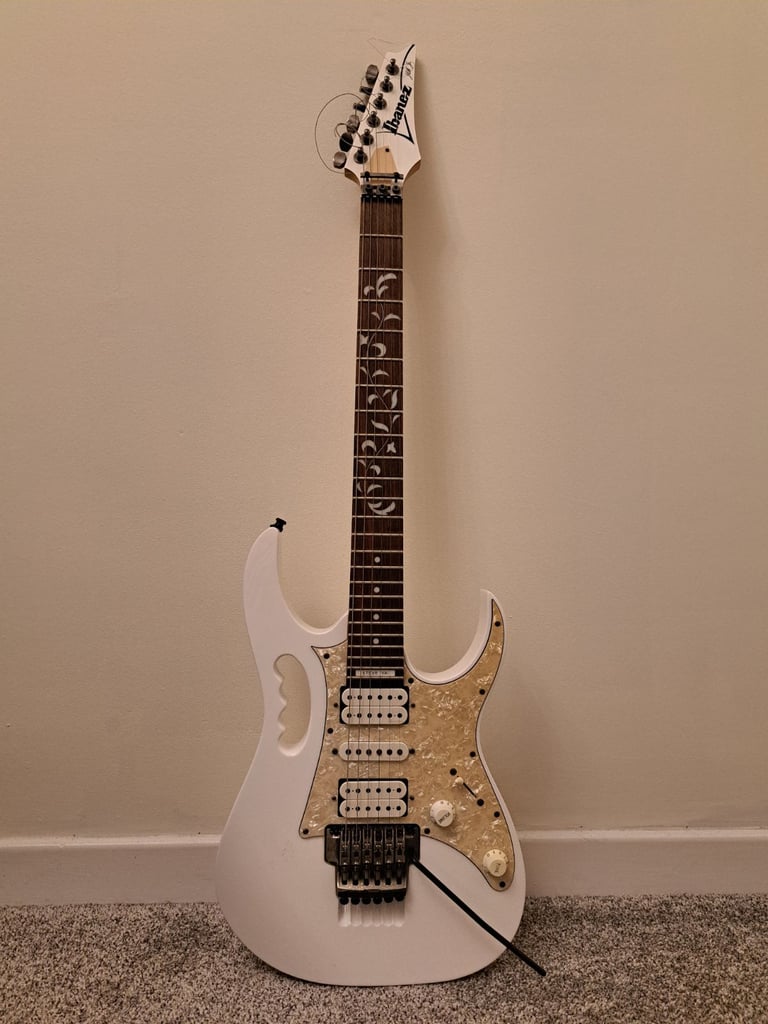 Ibanez Steve Vai Jem 555
