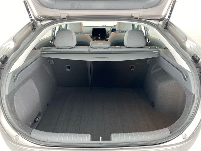 2022 Hyundai IONIQ 1.6 GDi Hybrid Premium 5dr DCT Hatchback PETROL/ELECTRIC Automatic