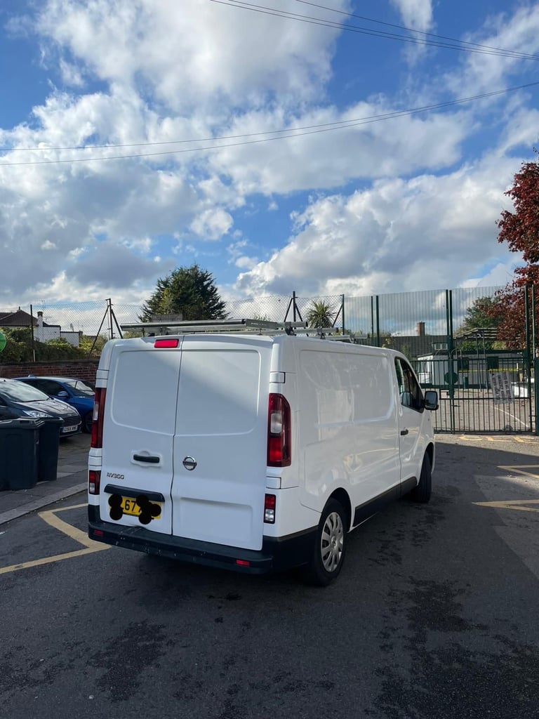 Nissan, NV300, Panel Van, 2017, Manual, 1598 (cc)