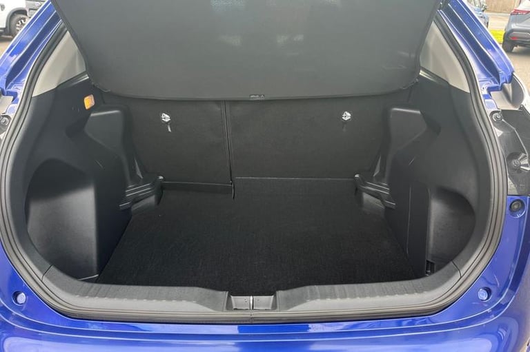 2022 Toyota Yaris Cross 1.5 Hybrid Icon 5dr CVT, Parking sensors, Media Screen, Sat Nav, Multifun...