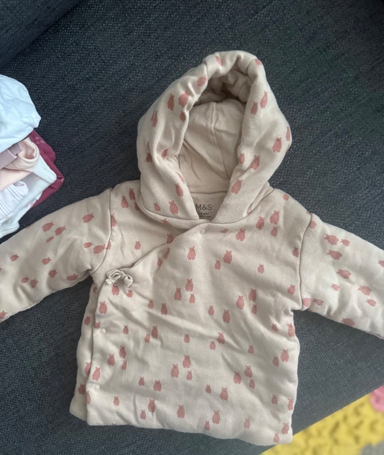 Baby clothes 