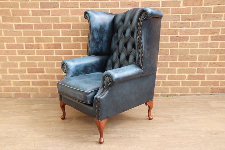 Chesterfield Luxury Wingback Armchair with Footstool (UK Delivery)