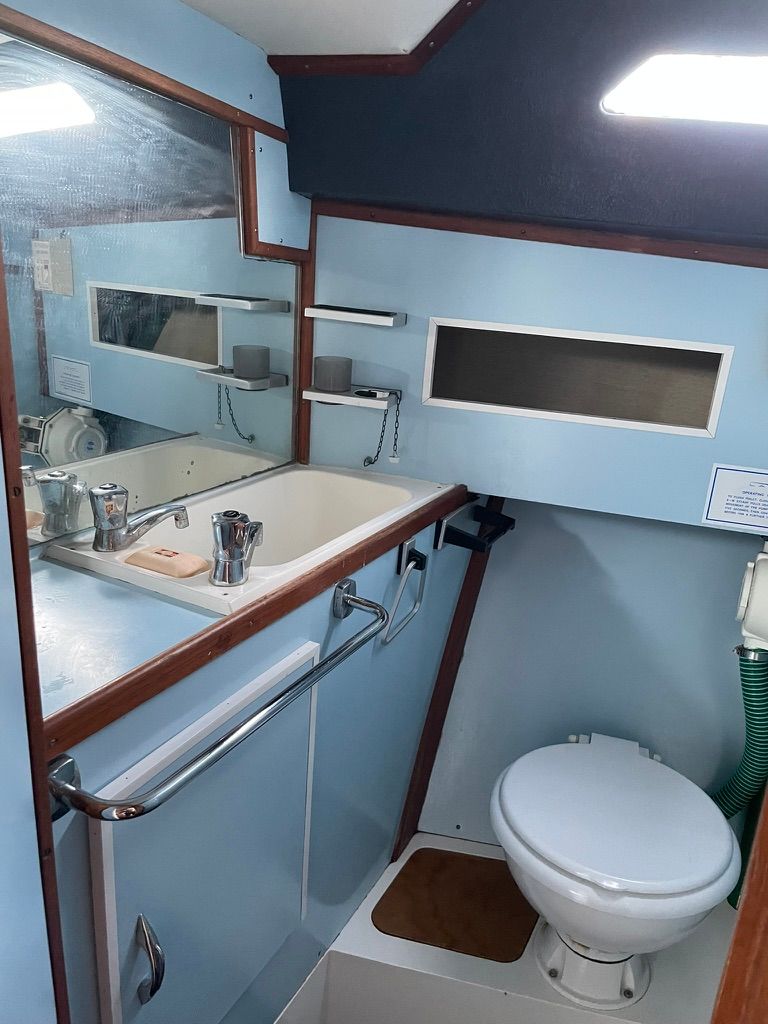 Moody 30 1979 Sailing Yacht.........