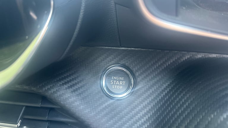 2023 Peugeot 208 1.2 PureTech 100 Allure Premium + 5dr Petrol Hatchback Hatchback Petrol Manual