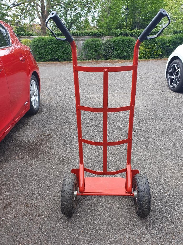 Steel weight lifting pushcart/ Truck - Rubber Wheels - 250kg Capacity NEW.