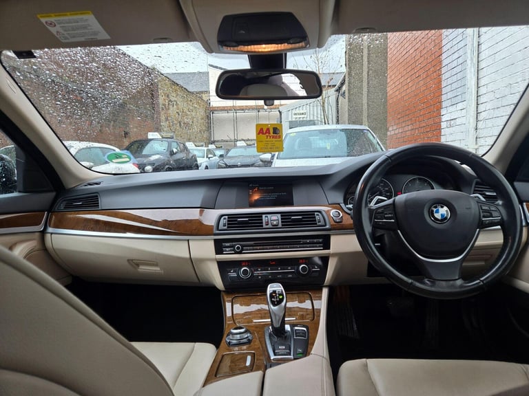 2013 BMW 5 Series 2.0 520d SE Auto Euro 5 (s/s) 4dr SALOON Diesel Automatic