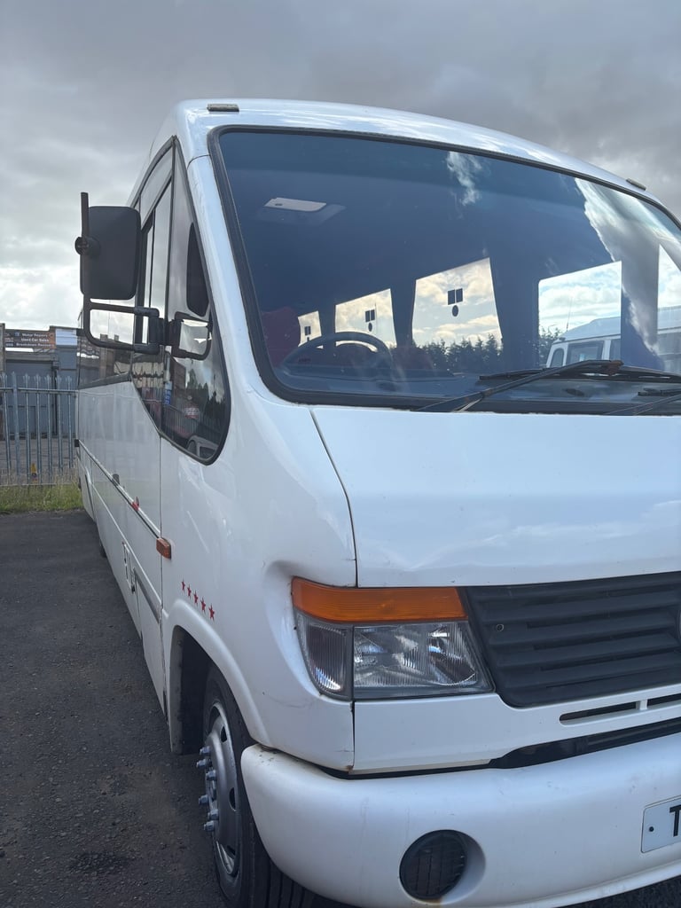 Mercedes cheetah 33 seats 