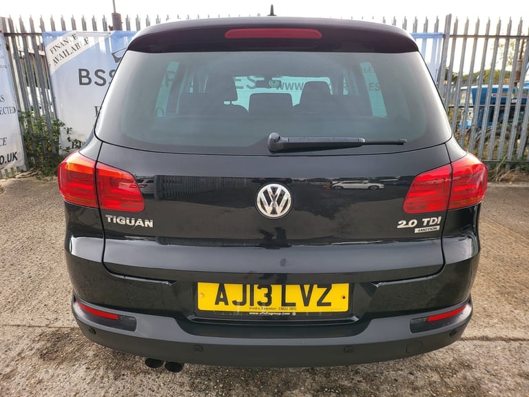 2013 Volkswagen Tiguan 2.0 TDi BlueMotion Tech SE 5dr DSG ESTATE Diesel Automatic