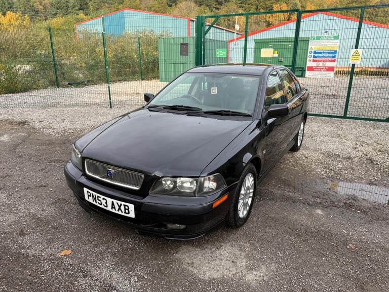 2003 Volvo S40 1.8 S 4dr [122bhp] SALOON PETROL Manual