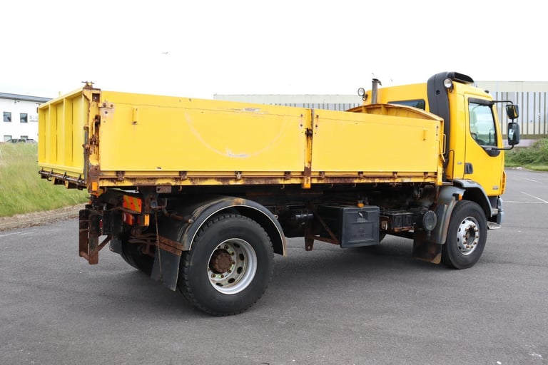 DAF LF55 220 4X2 DROPSIDE STEEL INSULATED TIPPER (2008)