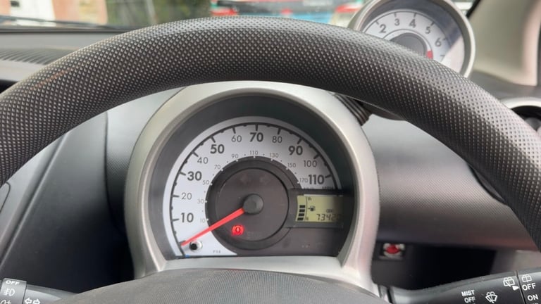 2013 Peugeot 107 1.0 Allure 5dr HATCHBACK Petrol Manual