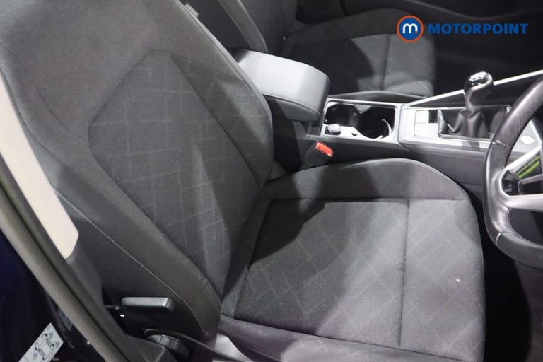 2022 Volkswagen Golf 1.5 TSI 150 Life 5dr Hatchback Petrol Manual