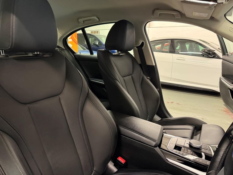 2023 BMW 3 Series 2.0 330e 12kWh Sport Auto Euro 6 (s/s) 4dr SALOON Petrol/Electric Hybrid Automatic
