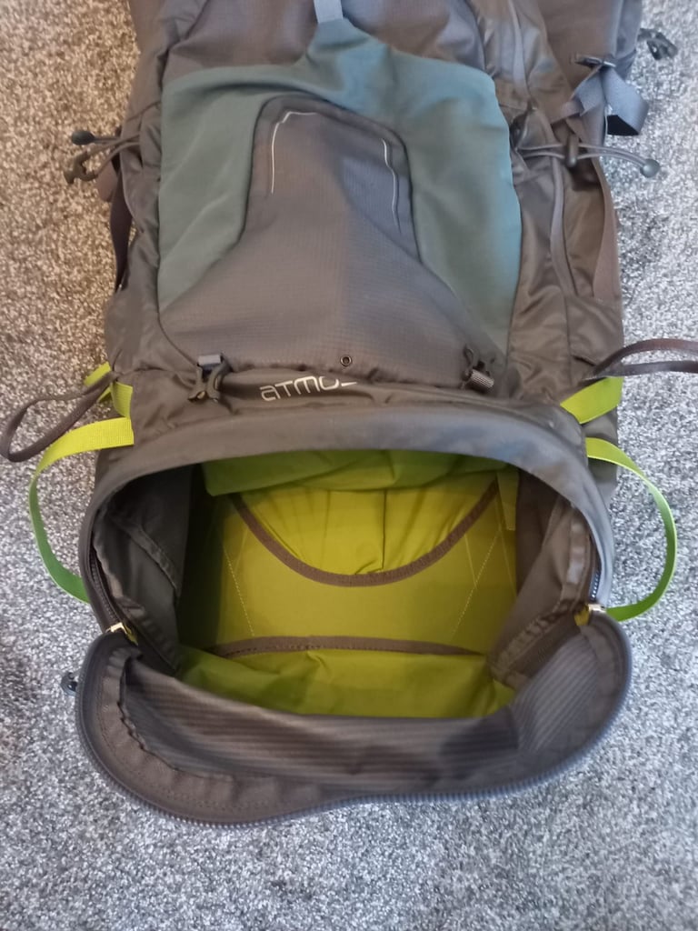 Backpack - Osprey Atmos AG 65 