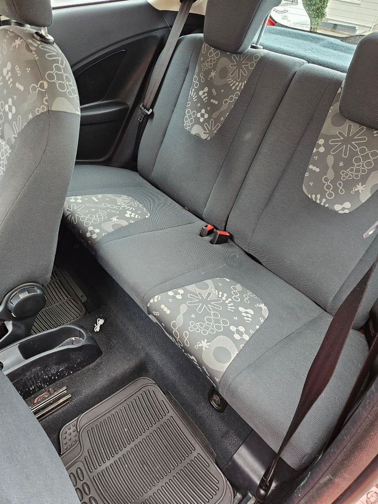 Ford, KA, Hatchback, 2012, Manual, 1242 (cc), 3 doors