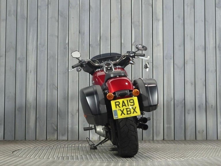 2019 19 HARLEY-DAVIDSON SOFTAIL FLSB SPORT GLIDE 1745