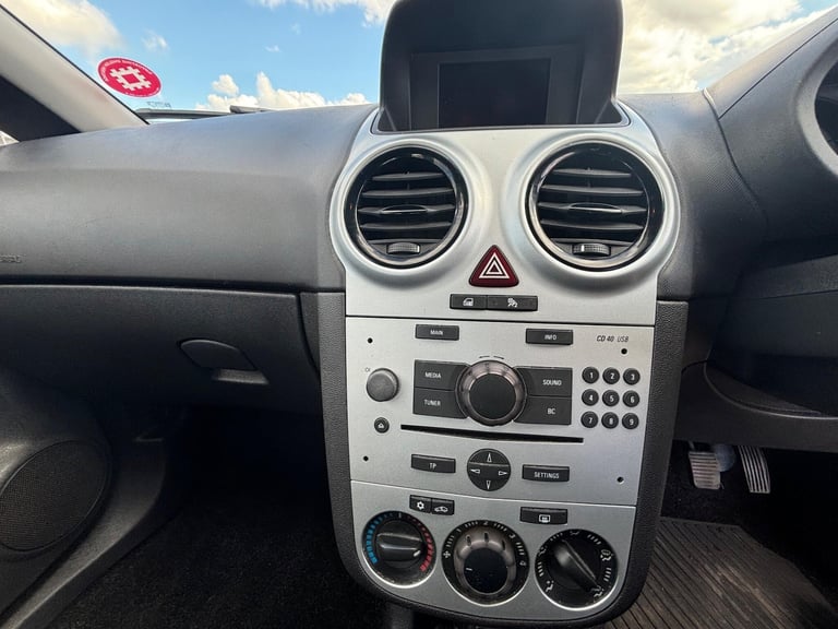 2012 Vauxhall Corsa 1.2 Active 5dr [AC] HATCHBACK PETROL Manual