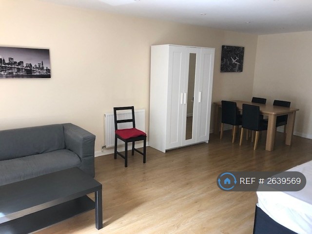 image for 1 bedroom flat in St Peters Churchyard, Derby, DE1 (1 bed) (#2639569)