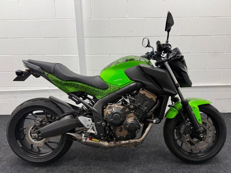 Honda CB650F ABS ** Akrapovic Exhaust - 12 Months MOT - HISS **