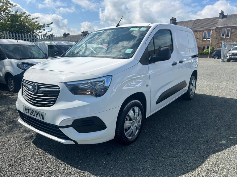 2020 Vauxhall Combo 2300 1.5 Turbo D 100ps H1 Sportive Van PANEL VAN Diesel Manual