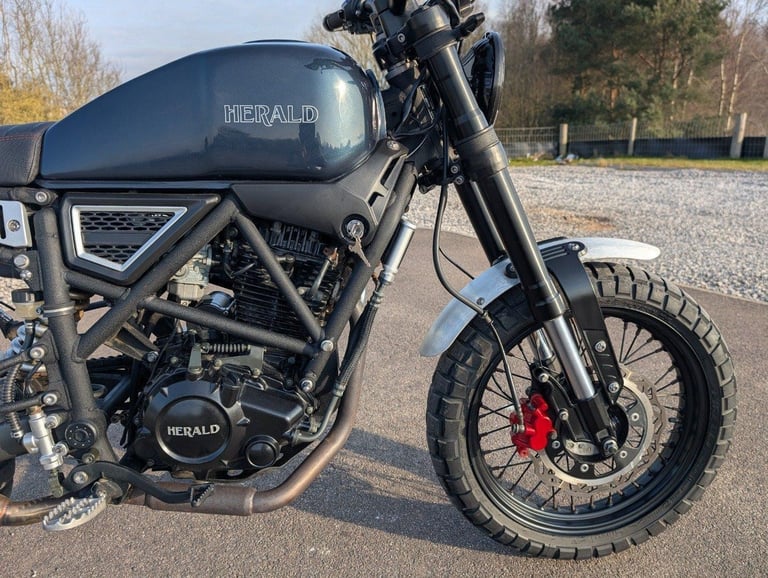 2021 HERALD Brat 250