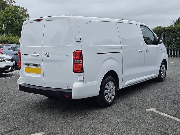 2022 Vauxhall Vivaro 2900 1.5d 100PS Sportive H1 Van PANEL VAN DIESEL Manual