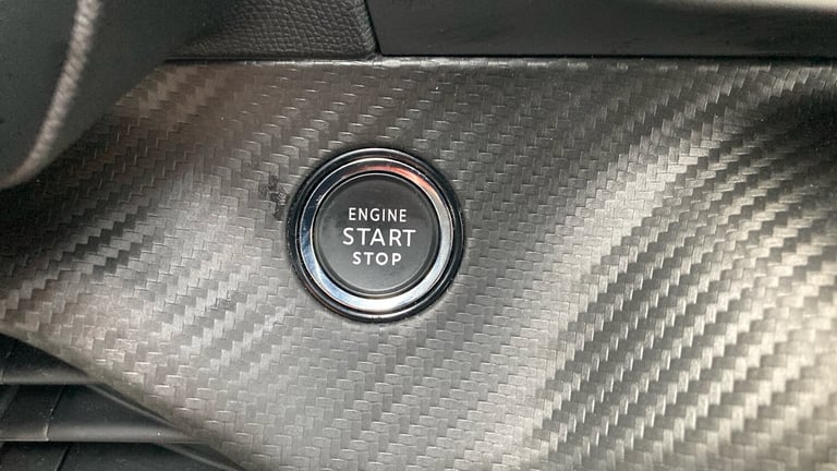 2022 Peugeot 2008 1.2 PureTech Allure Premium+ 5dr Petrol Estate Estate Petrol Manual