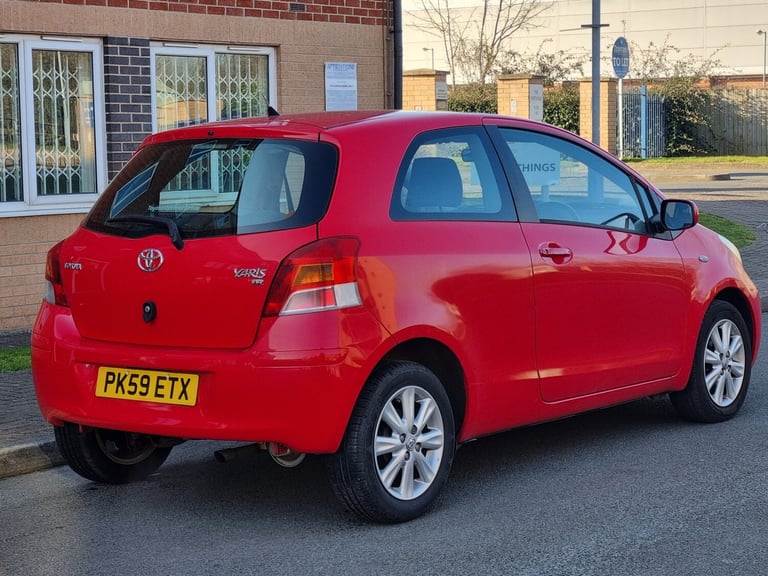 2009 Toyota Yaris 1.33 VVT-i TR 3dr [6] HATCHBACK Petrol Manual