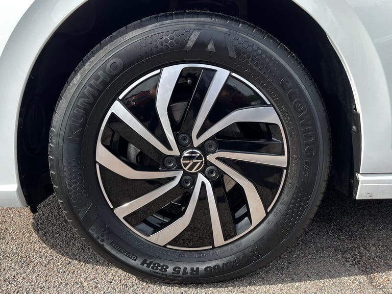 2022 Volkswagen Polo 1.0 TSI Life 5dr HATCHBACK PETROL Manual