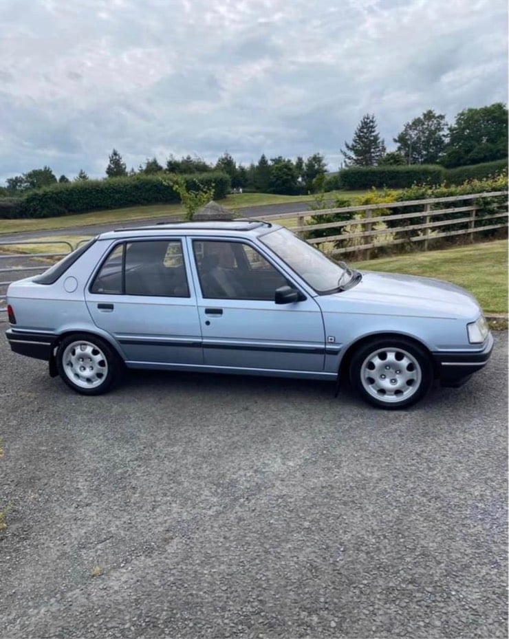 1992 PEUGEOT 309 1.9 GLD