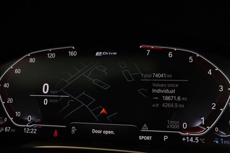 2022 BMW 7 Series 3.0 745Le 12kWh M Sport Auto xDrive Euro 6 (s/s) 4dr SALOON Petrol/Electric Hyb...