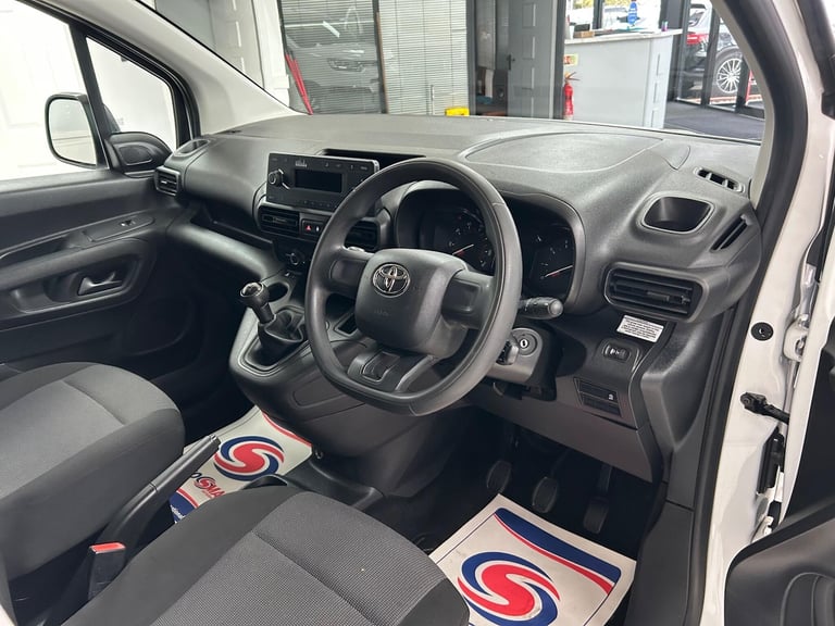 2021 Toyota ProAce 1.5 BlueHDi Active Short Panel Van SWB Euro 6 5dr PANEL VAN Diesel Manual